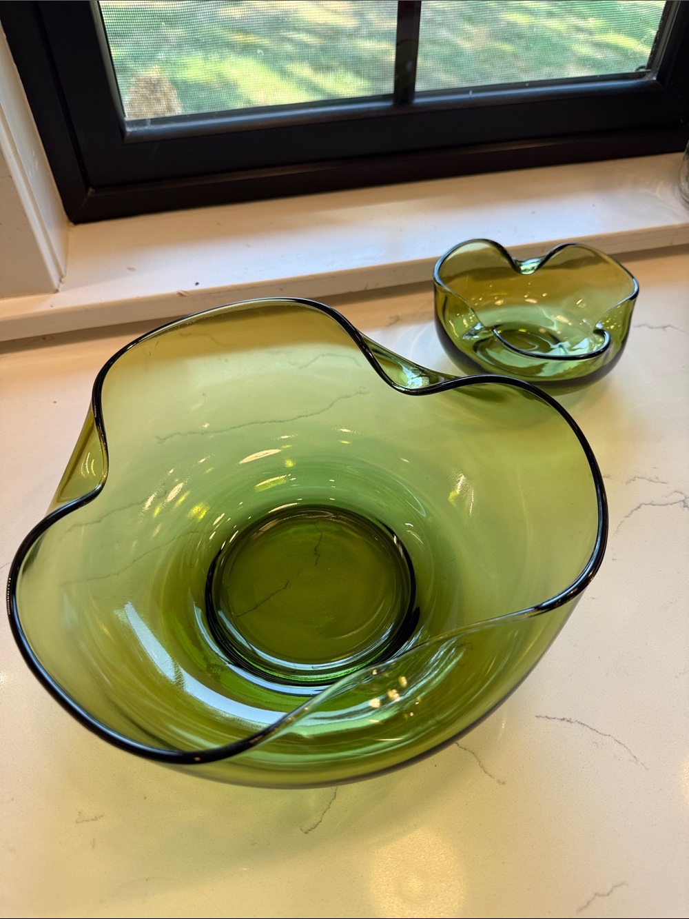 Vintage Anchor Hocking Avocado Green Chip and Dip Bowl Set